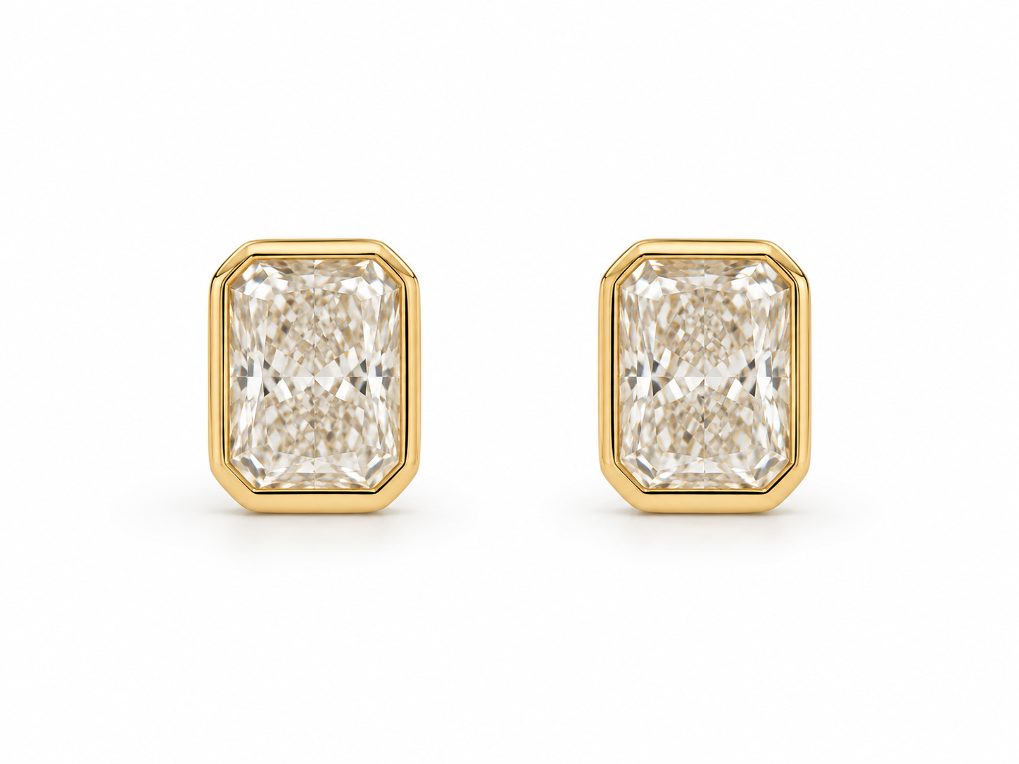 Studs Facette — Oro amarillo 14k, diamante de laboratorio